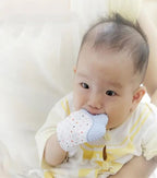1 Piece Baby Teether Glove Good Quality Newborn Infant Baby Silicone Teether Baby Teething Gloves Baby Teething Mitten Silicon Teething Gloves